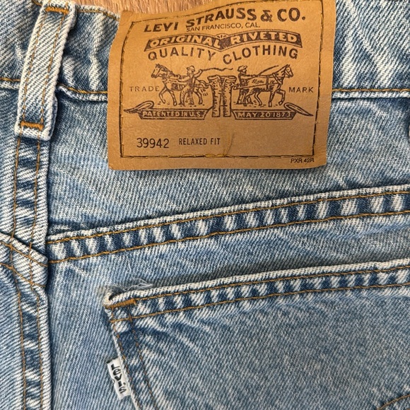 Vintage, VTG, 950 Levi’s Jean Shorts. 7 JR. Paper Tag. Made In USA. 100% cotton. - Picture 8 of 14